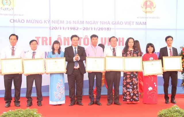 Tôn vinh 183 nhà giáo tiêu biểu toàn quốc