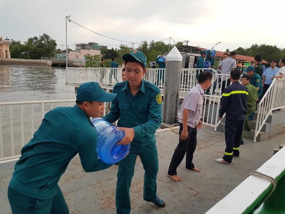 TP Hồ Chí Minh: Dân Cần Giờ tập trung tránh bão số 9