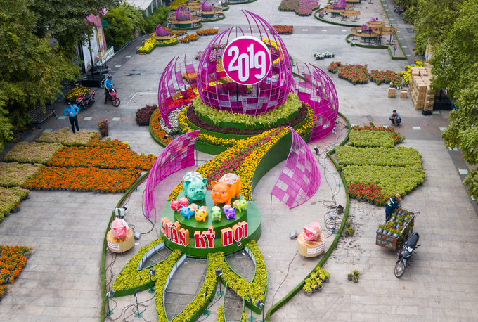 TP Hồ Chí Minh: Tưng bừng khai mạc "Đường hoa Nguyễn Huệ Tết Kỷ Hợi 2019"