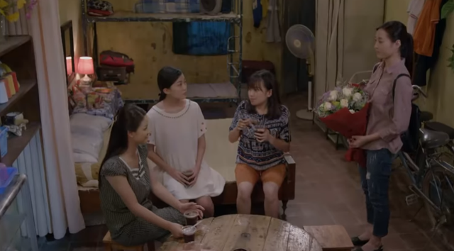 những cô gái trong thành phố