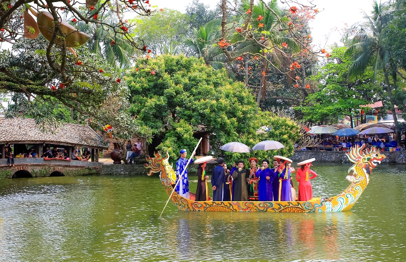 Miễn phí tham quan thắng cảnh chùa Thầy trong 3 ngày chính hội