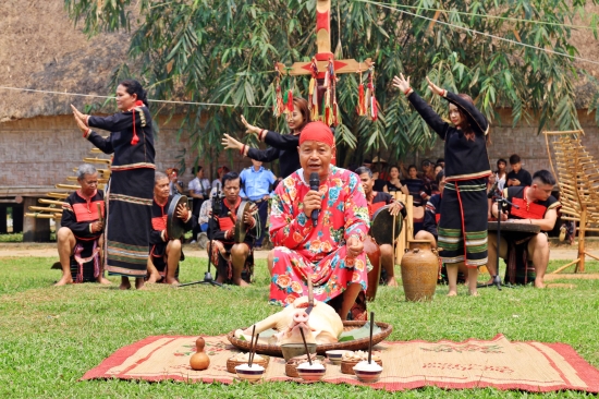 Sôi động khai mạc 'Ngày văn hóa các dân tộc Việt Nam 2019'