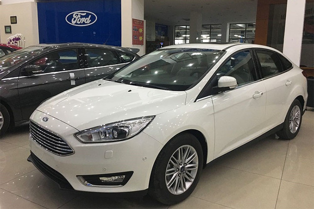 Giá xe ôtô hôm nay 28/4: Ford Focus giảm 20 triệu đồng