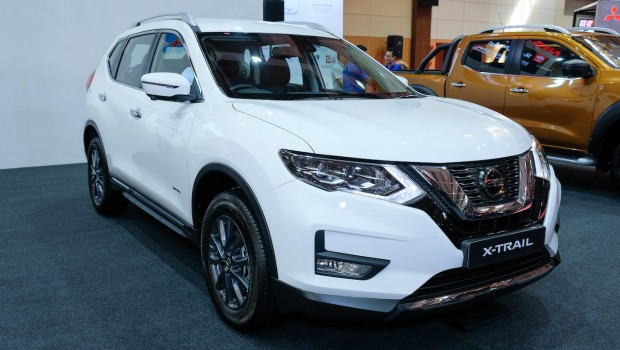 Giá xe ôtô hôm nay 24/7: Nissan X-Trail có giá 941 triệu - 1,023 tỷ đồng