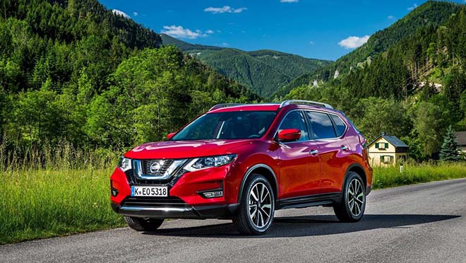 Giá xe ôtô hôm nay 9/8: Nissan X-Trail tặng phụ kiện và 20 triệu đồng