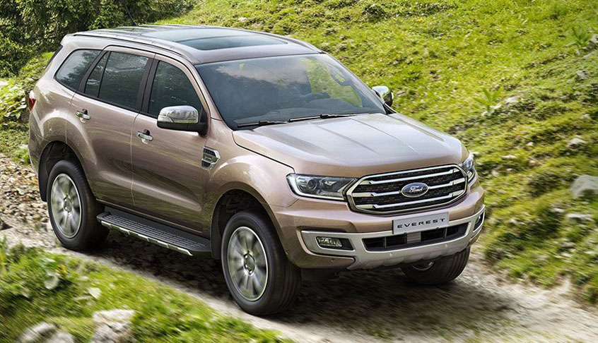 Giá xe ôtô hôm nay 1/9: Ford Everest có giá 999-1.399 triệu đồng