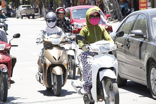 Dự báo thời tiết ngày mai 14/9: Hà Nội ngày nắng nóng, đêm có mưa vài nơi