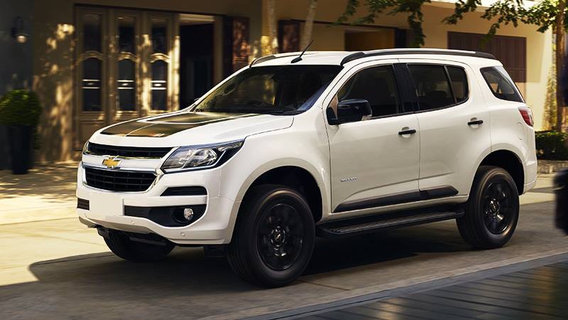 Giá xe ôtô hôm nay 26/9: Chevrolet Trailblazer ưu đãi 100 triệu đồng