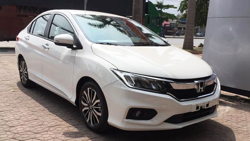 Giá xe ôtô hôm nay 30/9: Honda City giảm nhẹ