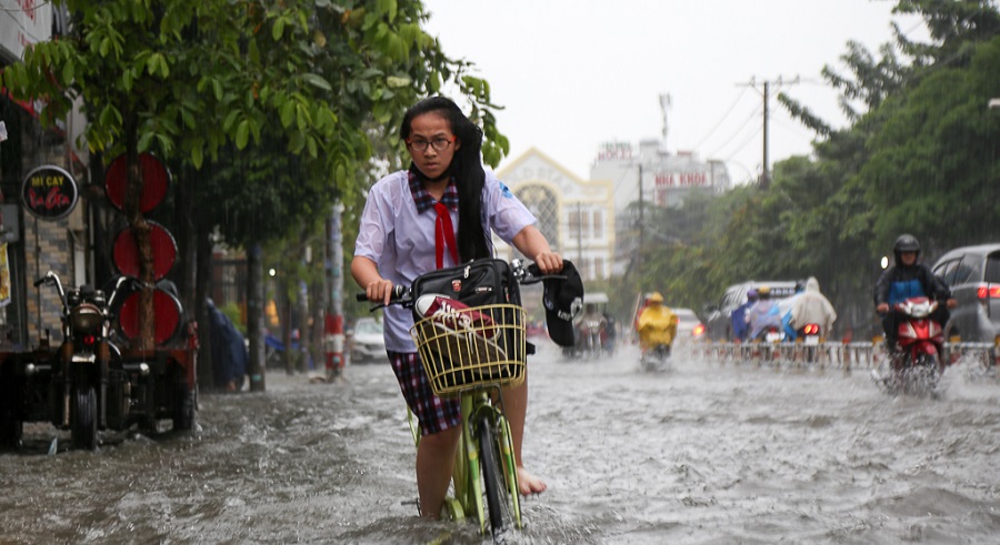 Bình Định, Khánh Hòa cho học sinh nghỉ để tránh bão