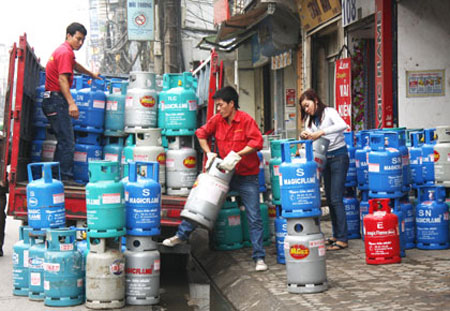 Giá gas tháng 11 tăng thêm 3.500 đồng/bình 12 kg