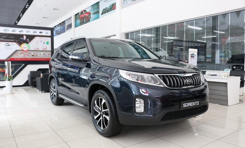 Giá xe Kia Sorento tháng 11/2019: Ưu đãi 30 triệu đồng