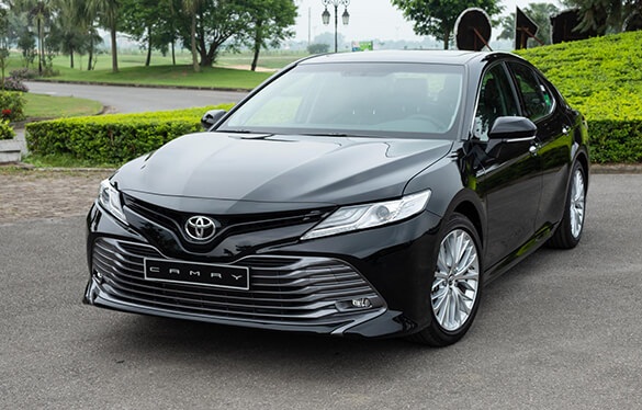 Giá xe ôtô hôm nay 14/11: Toyota Camry có giá 1,029-1,235 tỷ đồng