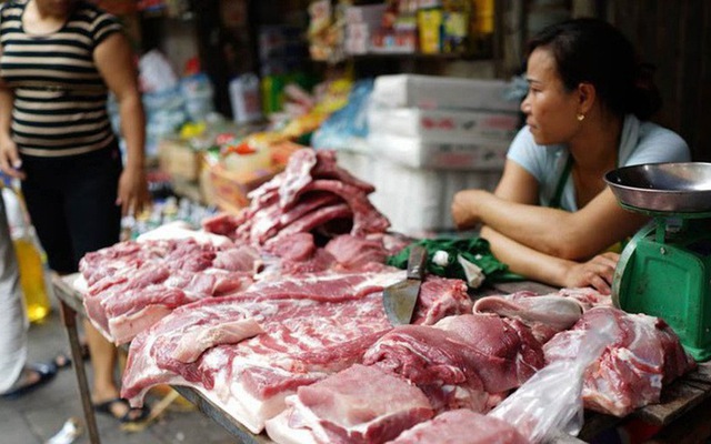 TP Hồ Chí Minh: Kiến nghị nhập khẩu thịt heo đông lạnh trong “cơn bão” tăng giá