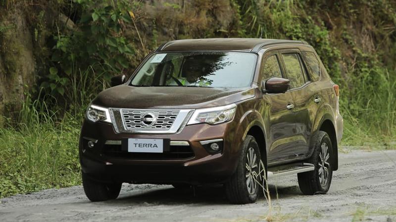 Giá xe ôtô hôm nay 27/12: Nissan Terra tặng phụ kiện và 10 triệu đồng