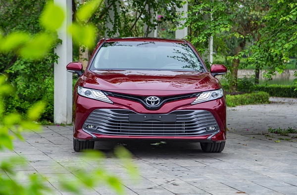 Toyota Camry 2019 chính thức có mặt tại Việt Nam