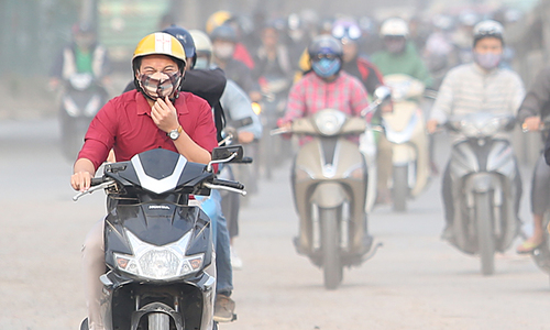 “Vượt mặt” Hà Nội, không khí TP Hồ Chí Minh đang vào diện “báo động đỏ”