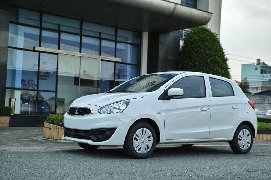 Giá xe ôtô hôm nay 26/1: Mitsubishi Mirage giảm nhẹ