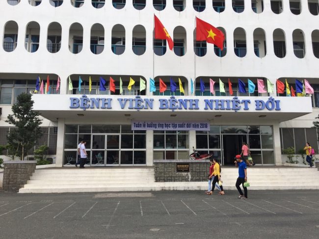Thêm 1 khách nước ngoài nghi nhiễm virus Corona tại TP Hồ Chí Minh