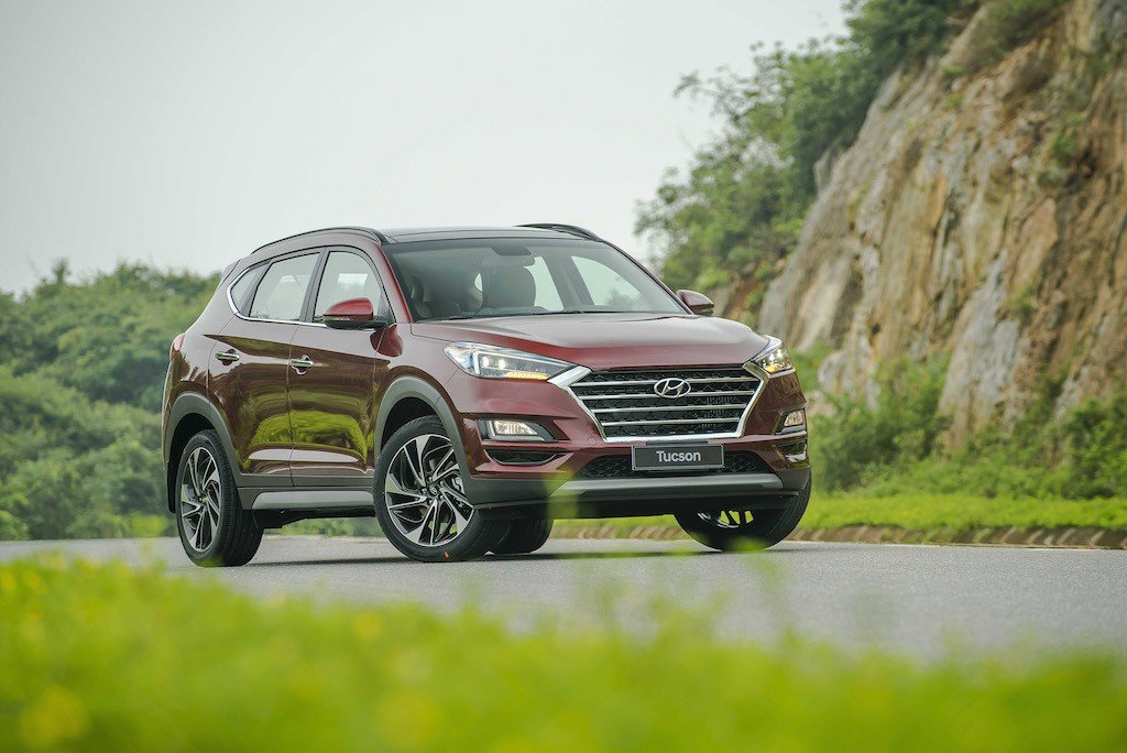 Giá xe ôtô hôm nay 27/2: Hyundai Tucson dao động từ 799-940 triệu đồng