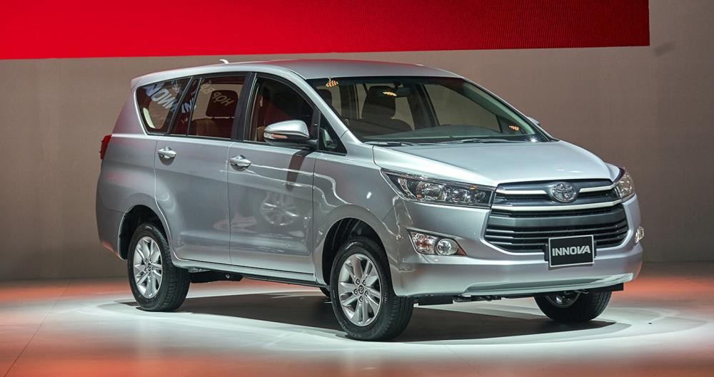 Giá xe ôtô hôm nay 20/3: Toyota Innova giảm mạnh