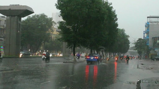 Dự báo thời tiết ngày mai 11/5: Hà Nội có mưa rào và dông