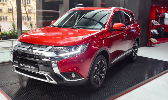 Giá xe ôtô hôm nay 22/5: Mitsubishi Outlander ưu đãi hơn 51 triệu đồng