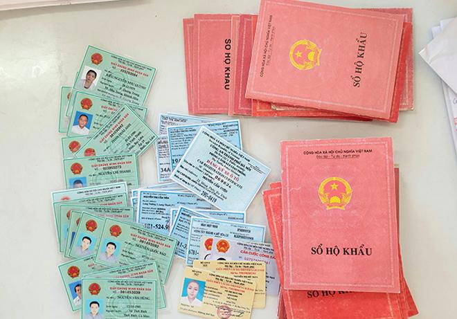 Lật tẩy đường dây làm giả giấy tờ xuyên tỉnh