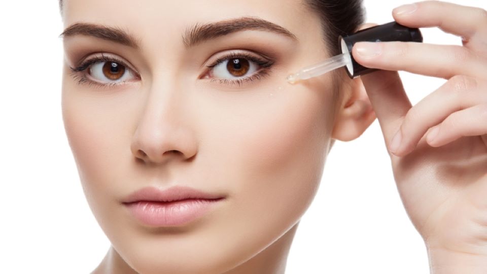 Chăm sóc da buổi tối chuẩn Hàn Quốc để có làn da căng bóng, mịn màng