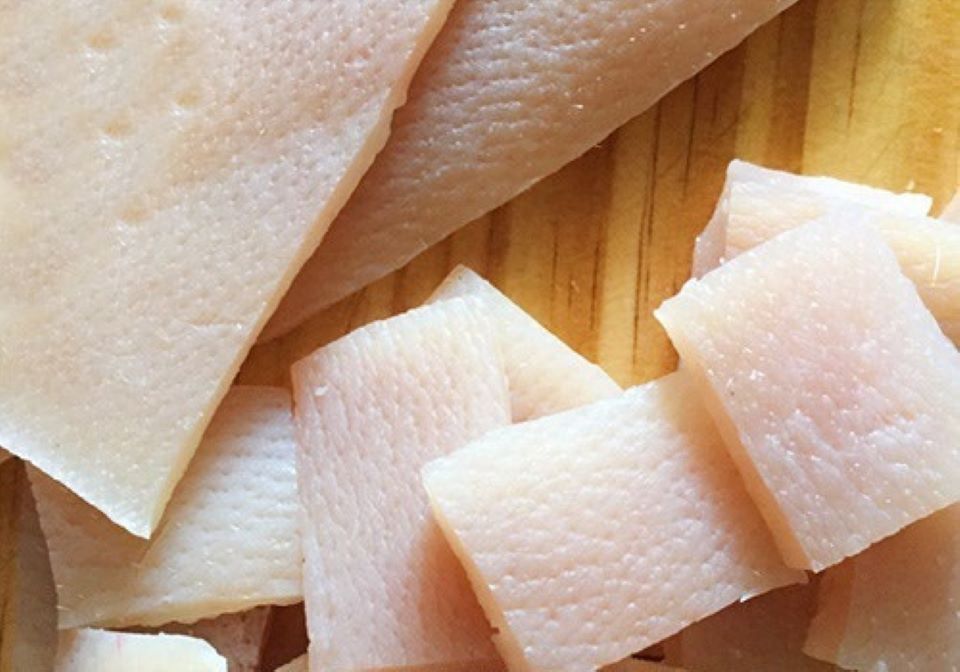 Bì lợn có khả năng cung cấp collagen tự nhiên cho da?