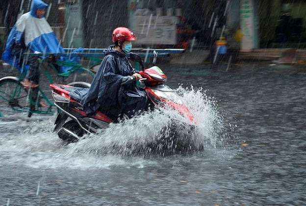 Dự báo thời tiết ngày 8/8: Hà Nội tiếp tục có mưa rào và dông