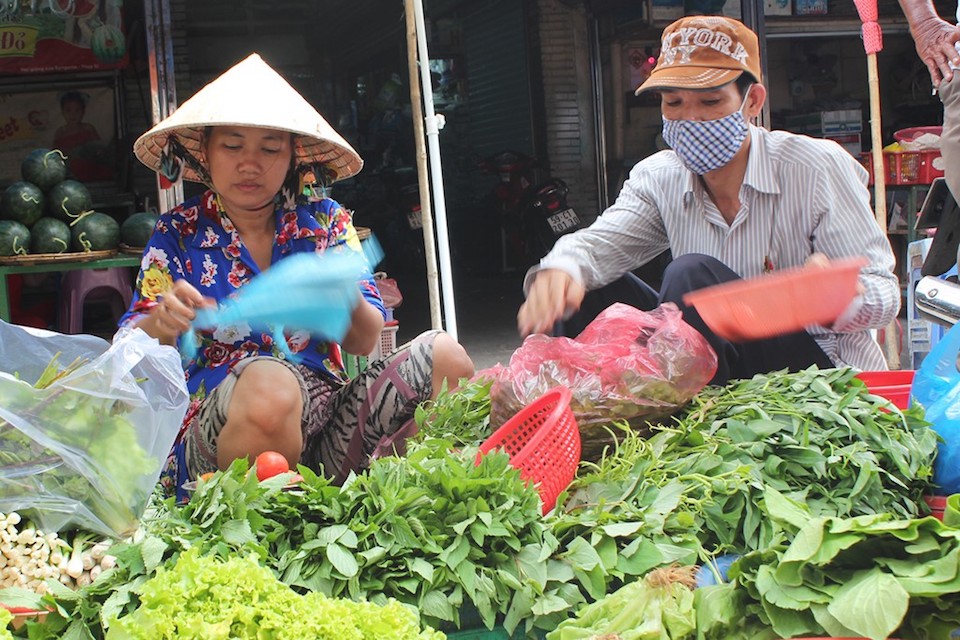 TP Hồ Chí Minh: Nguồn cung giảm, giá rau củ tăng mạnh