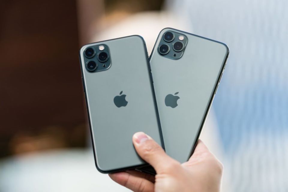 Bắt đầu từ 15/10 iPhone xách tay có thể bị xóa sổ
