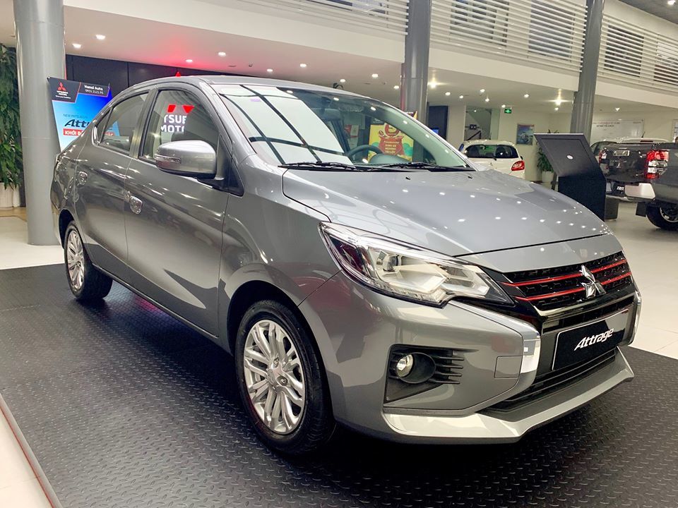 Giá xe ôtô hôm nay 17/9: Mitsubishi Attrage ưu đãi 50% phí trước bạ