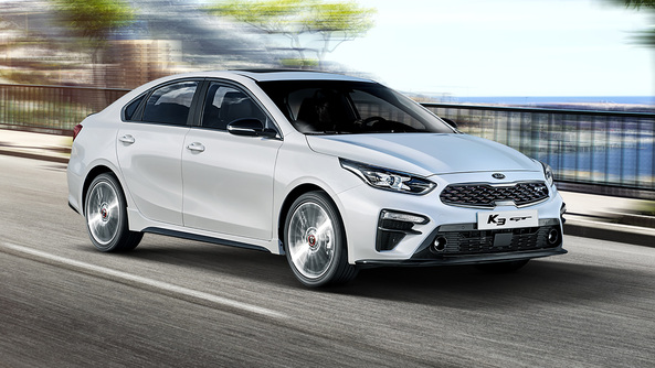 Giá xe ôtô hôm nay 19/9: Kia Cerato giảm đến 30 triệu đồng