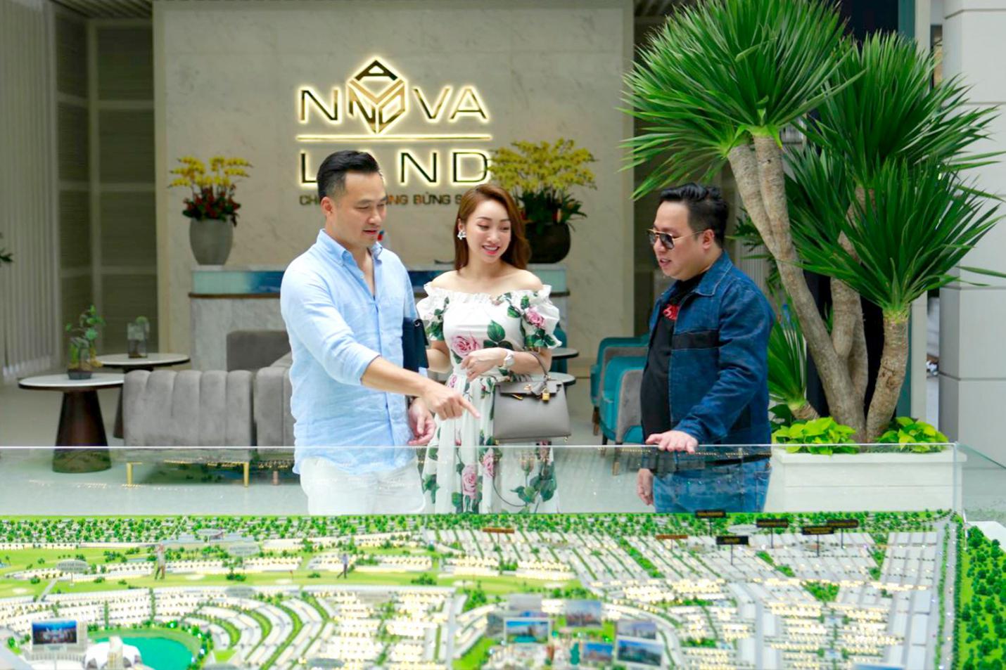 Diễn viên Chi Bảo đáp trực thăng ngắm Novaworld Phan Thiết