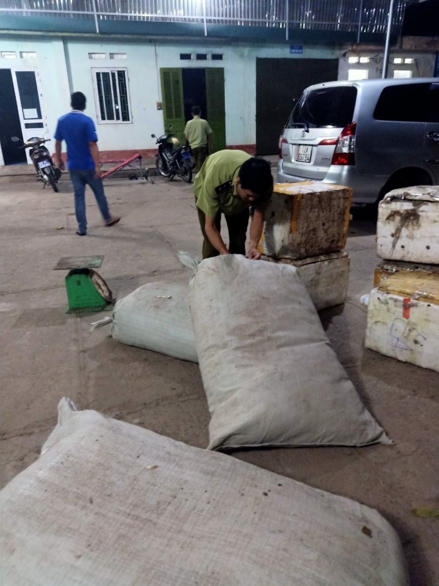 Thu giữ gần 5 tạ thuốc bắc không nguồn gốc tại Lạng Sơn