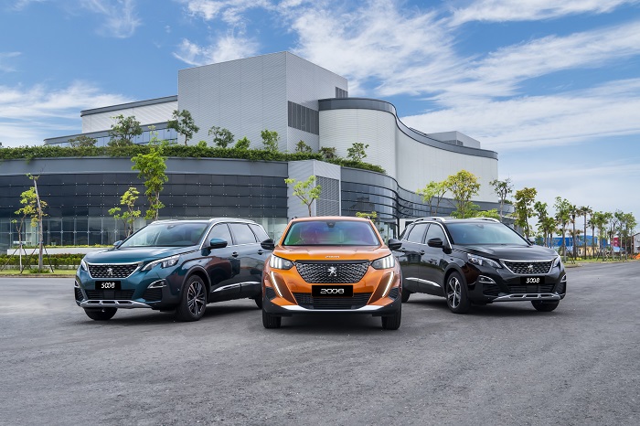 Peugeot tạo "cú hích" cuối năm, giao xe trước thềm năm mới