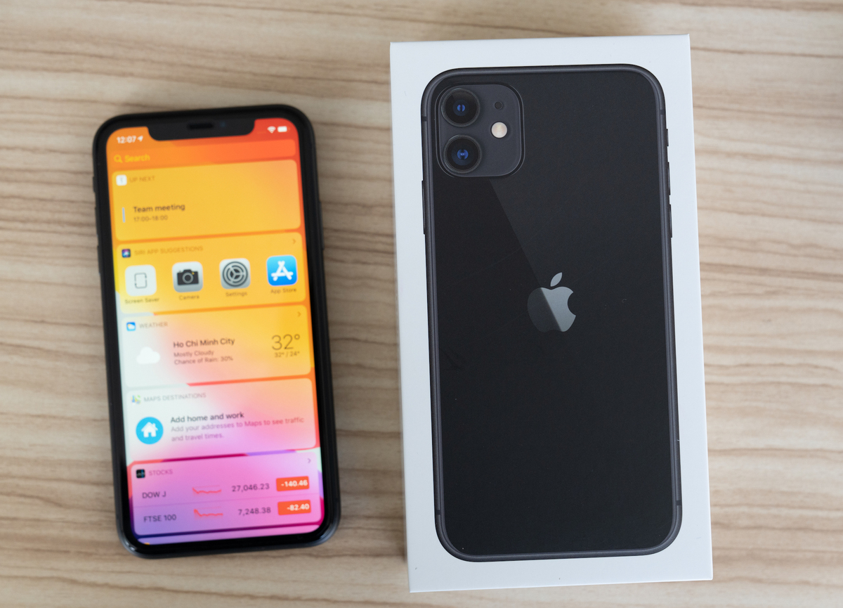 Điểm danh những mẫu iPhone đang giảm giá đầu năm 2021