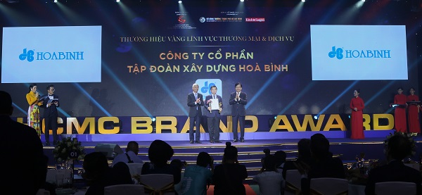 Tập đoàn Xây dựng Hòa Bình nhận giải Thương hiệu Vàng TP Hồ Chí Minh
