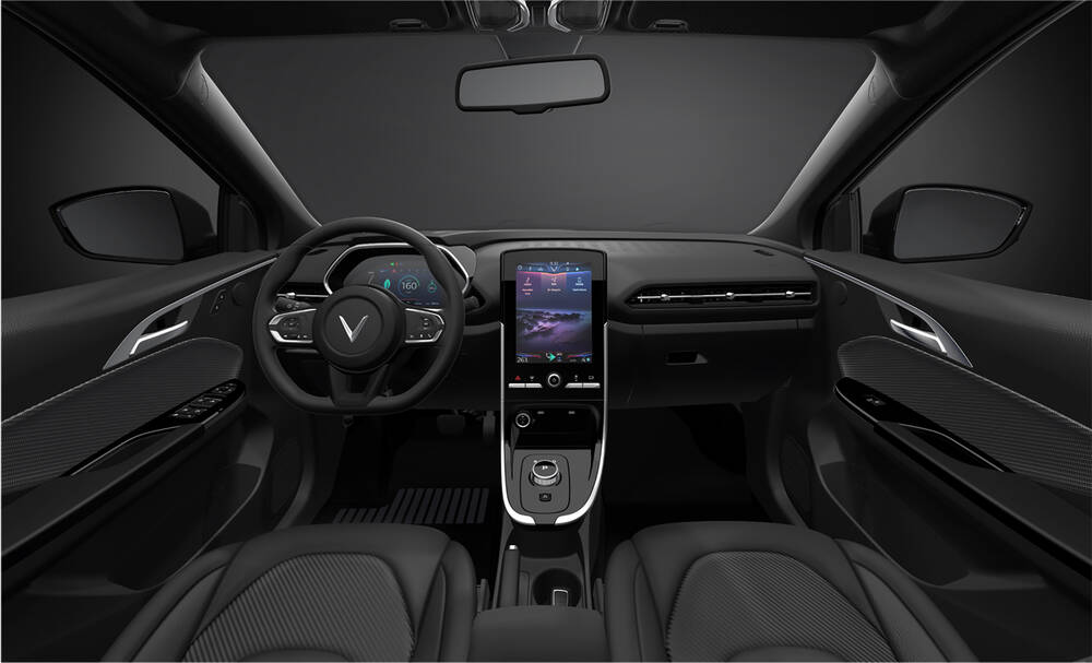 VinFast ra mắt 3 dòng ô tô tự lái, có tùy chọn động cơ điện và xăng