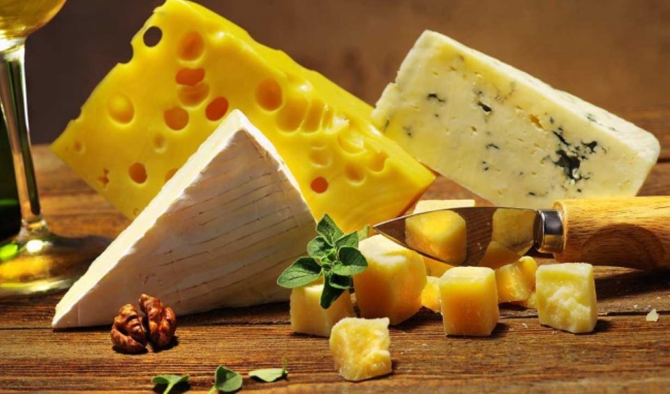 10 thực phẩm không nên ăn khi bạn đang đói bụng