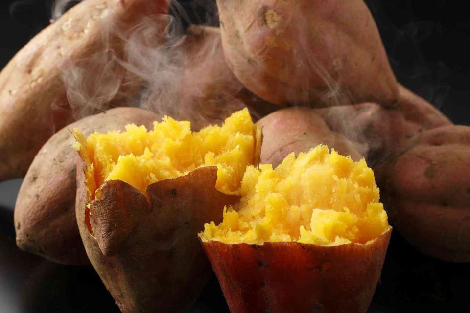 10 thực phẩm không nên ăn khi bạn đang đói bụng