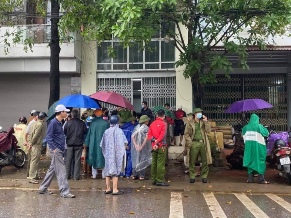 Lào Cai: Hai vợ chồng tử vong "bất thường" trong căn nhà trọ
