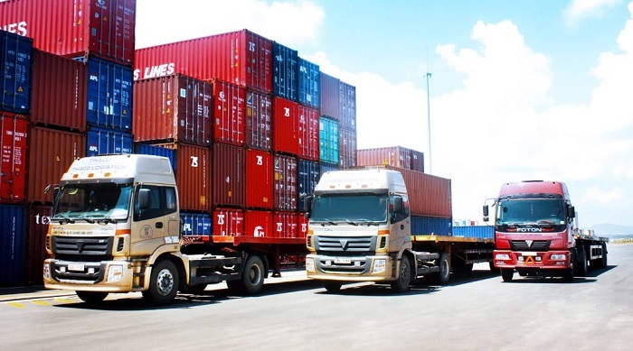 Từ 01/7/2021: Xe khách, xe container phải lắp camera