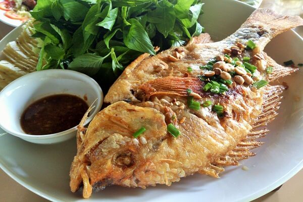 Món ngon cuối ngày: Mâm cơm cho nhà 5 người