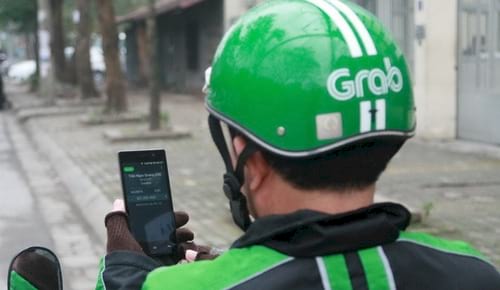 Bị "bom hàng", tài xế Grab nộp hơn 1.000 viên ma túy tổng hợp cho Công an