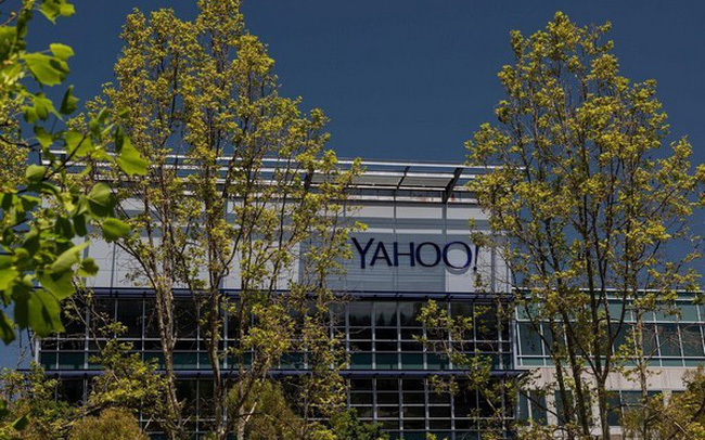 Verizon bán lỗ AOL và Yahoo