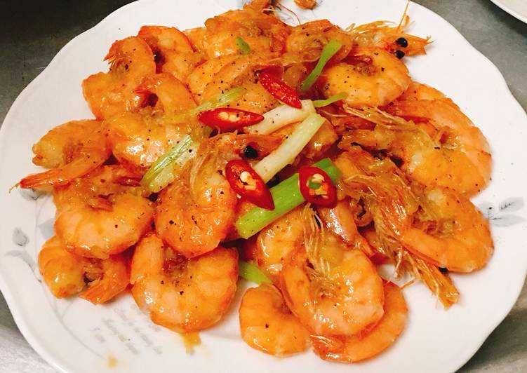 Thực đơn cơm chiều: 4 món đậm đà ngon cơm