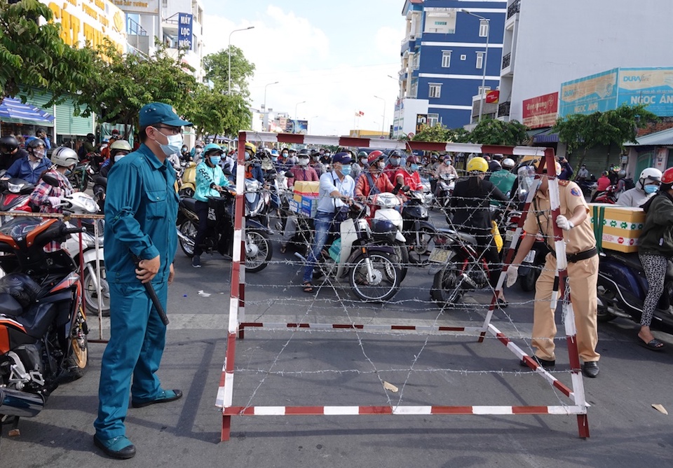 TP Hồ Chí Minh triển khai biện pháp mạnh ở một số trọng điểm để phòng chống Covid-19